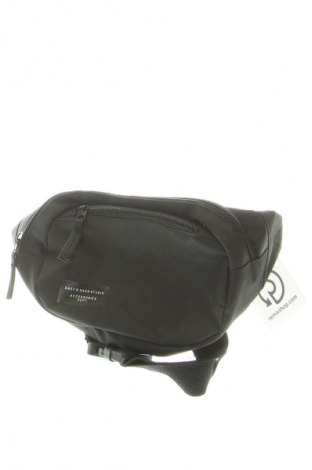 Чанта за кръст Sinsay, Цвят Черен, Цена 8,18 €