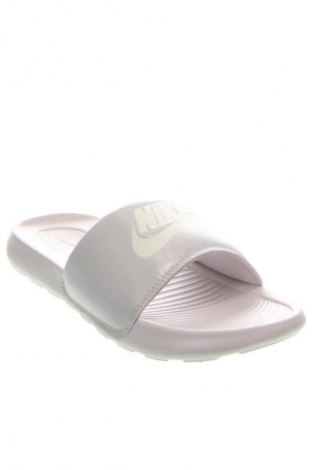 Чехли Nike, Размер 36, Цвят Лилав, Цена 28,63 €