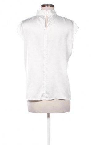Damen Shirt Chantall, Größe L, Farbe Weiß, Preis 14,00 €