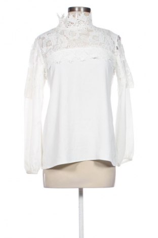 Női blúz Chilia, Méret M, Szín Fehér, Ár 6 611 Ft