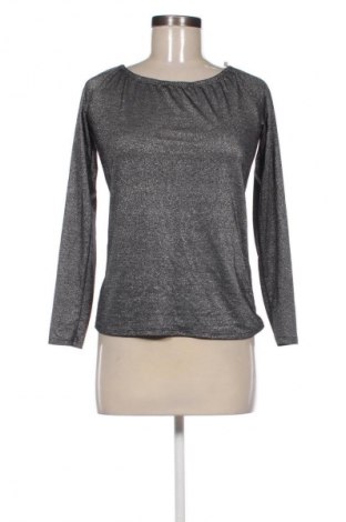 Női blúz Dynamite, Méret L, Szín Ezüstös, Ár 7 025 Ft