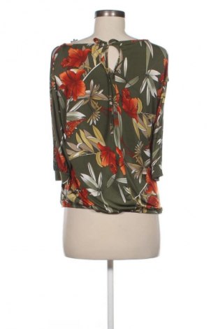 Női blúz Ella, Méret M, Szín Sokszínű, Ár 4 009 Ft