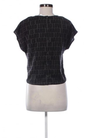 Дамска блуза H&M Divided, Размер S, Цвят Многоцветен, Цена 10,00 €