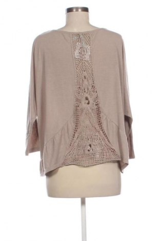 Damen Shirt Lushous, Größe M, Farbe Beige, Preis 10,00 €