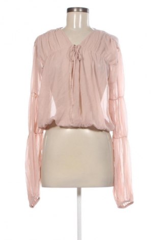 Damen Shirt NA-KD, Größe S, Farbe Aschrosa, Preis 7,99 €