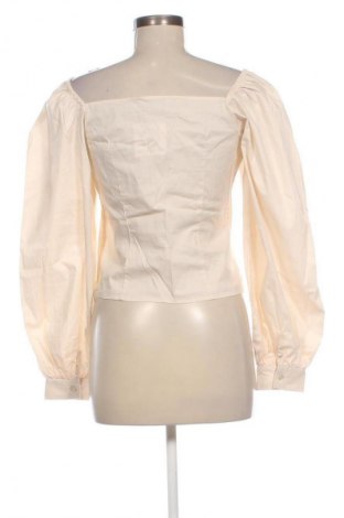 Dámská halenka NA-KD, Velikost M, Barva Béžová, Cena  482,00 Kč