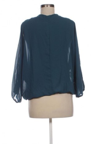 Damen Shirt NEW COLLECTION, Größe M, Farbe Blau, Preis 17,00 €