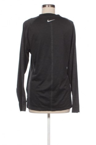 Дамска блуза Nike, Размер S, Цвят Многоцветен, Цена 17,89 €