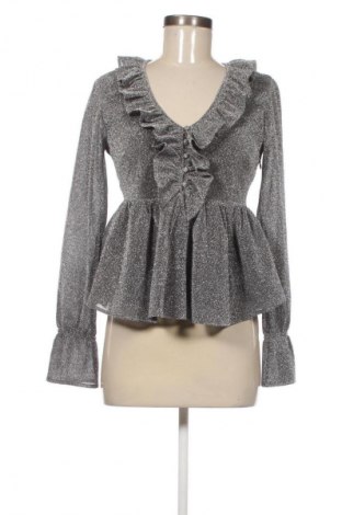 Női blúz Nikkie, Méret XS, Szín Ezüstös, Ár 3 649 Ft