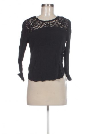 Дамска блуза ONLY, Размер S, Цвят Черен, Цена 4,09 €