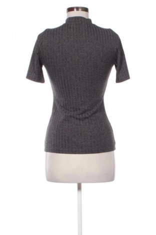 Dámska blúza Review, Veľkosť S, Farba Sivá, Cena  14,00 €