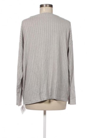 Дамска блуза Unbranded, Размер L, Цвят Сив, Цена 4,09 €