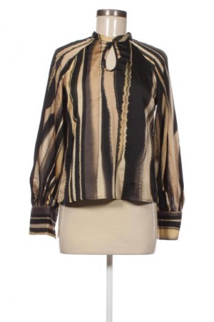 Дамска блуза Vero Moda, Размер XS, Цвят Многоцветен, Цена 4,09 €