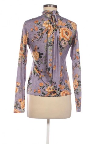 Дамска блуза Zara, Размер M, Цвят Многоцветен, Цена 29,00 €