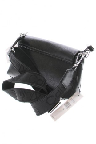 Női táska Calvin Klein, Szín Fekete, Ár 59 579 Ft