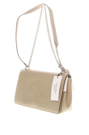 Damentasche Calvin Klein Jeans, Farbe Beige, Preis 157,99 €