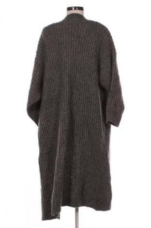 Damen Strickjacke Pull&Bear, Größe S, Farbe Grau, Preis € 6,99