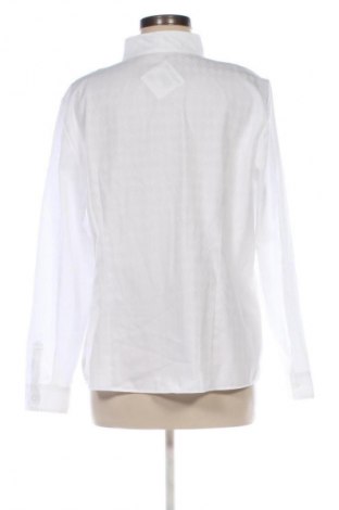 Dámska košeľa  Christian Berg, Veľkosť XL, Farba Biela, Cena  17,00 €