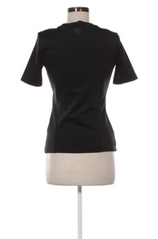 Дамска тениска Adidas, Размер S, Цвят Многоцветен, Цена 12,27 €