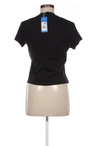 Dámske tričko Adidas Originals, Veľkosť M, Farba Čierna, Cena  32,00 €