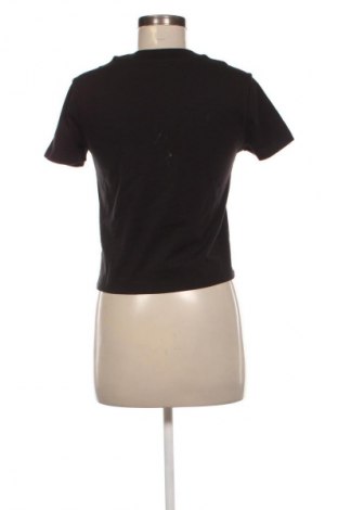 Дамска тениска Calvin Klein Jeans, Размер S, Цвят Черен, Цена 30,67 €
