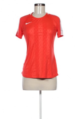 Női póló Nike, Méret S, Szín Sokszínű, Ár 8 083 Ft