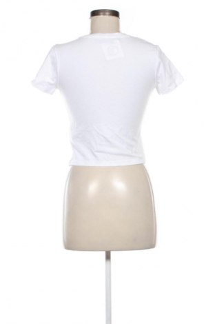 Γυναικείο t-shirt Sinsay, Μέγεθος M, Χρώμα Λευκό, Τιμή 8,63 €