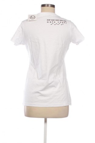 Γυναικείο t-shirt Unbranded, Μέγεθος M, Χρώμα Λευκό, Τιμή 8,77 €