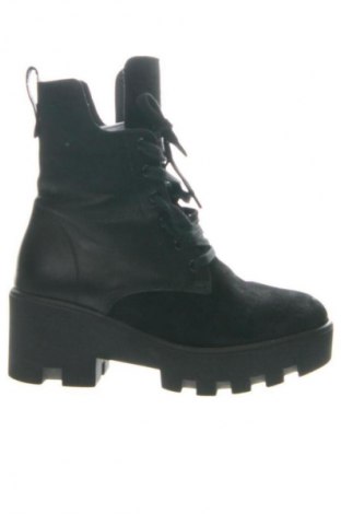 Damskie botki Bianki, Rozmiar 38, Kolor Czarny, Cena 166,99 zł