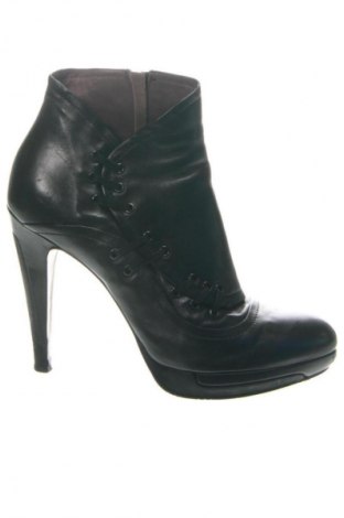 Damskie botki Fabi, Rozmiar 39, Kolor Czarny, Cena 789,99 zł