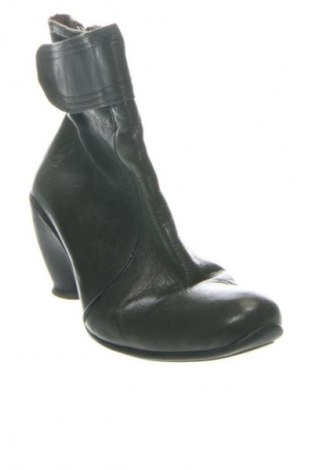 Damskie botki Fly, Rozmiar 40, Kolor Kolorowy, Cena 160,75 zł