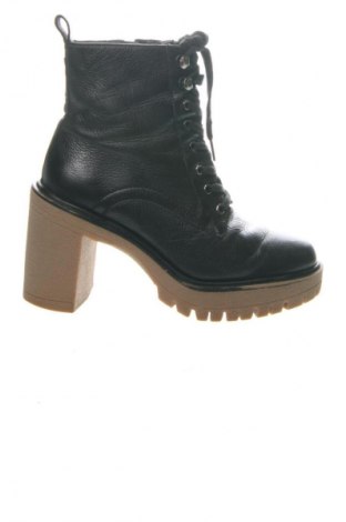 Dámské boty  Gioseppo, Velikost 36, Barva Černá, Cena  1 899,00 Kč