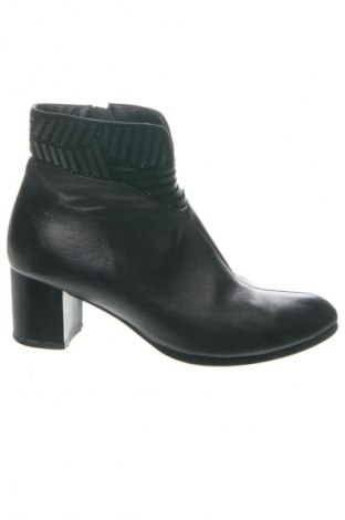 Dámské boty  Karisma, Velikost 39, Barva Černá, Cena  1 349,00 Kč