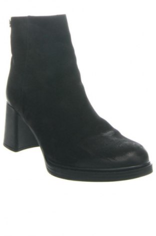 Dámské boty  Magnolia, Velikost 39, Barva Černá, Cena  819,00 Kč