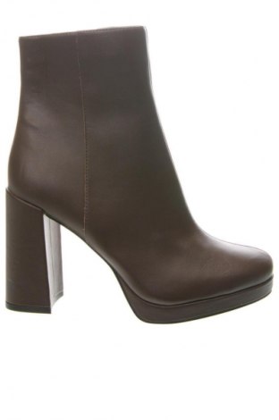 Dámské poltopánky Steve Madden, Veľkosť 42, Farba Hnedá, Cena  109,95 €