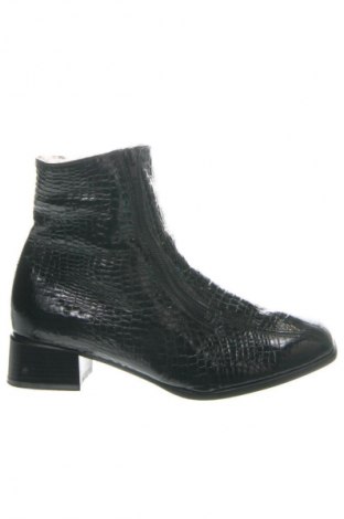 Botine de damă Unbranded, Mărime 40, Culoare Negru, Preț 58,99 Lei