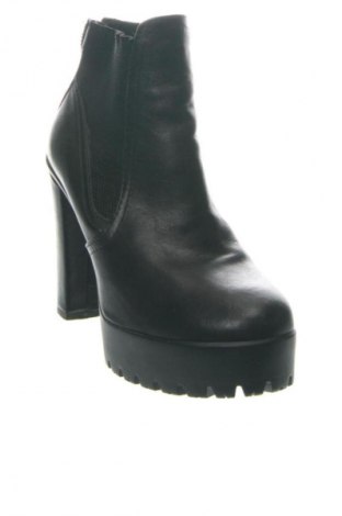 Dámské boty  Unbranded, Velikost 39, Barva Černá, Cena  749,00 Kč