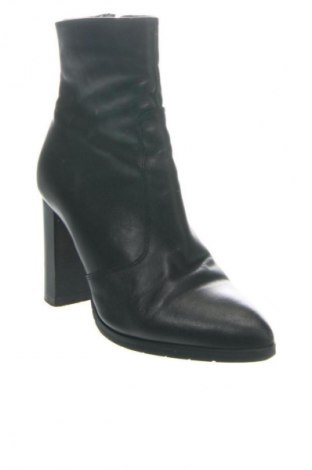 Dámské boty  Unbranded, Velikost 38, Barva Černá, Cena  1 379,00 Kč