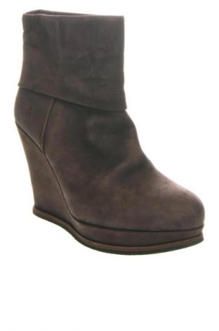 Damen Stiefeletten i Blues, Größe 34, Farbe Braun, Preis € 83,28