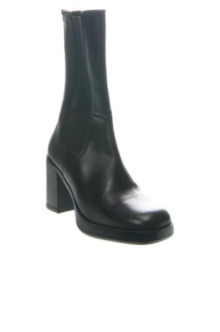 Dámske topánky  Unisa, Veľkosť 37, Farba Čierna, Cena  157,95 €