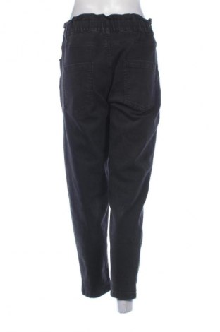 Damen Jeans Beloved, Größe M, Farbe Schwarz, Preis 15,00 €