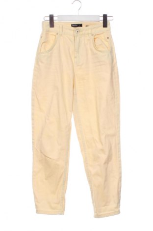 Női farmernadrág Bershka, Méret XS, Szín Bézs, Ár 6 198 Ft