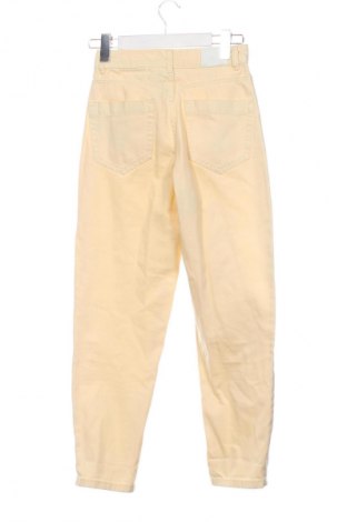 Női farmernadrág Bershka, Méret XS, Szín Bézs, Ár 6 198 Ft