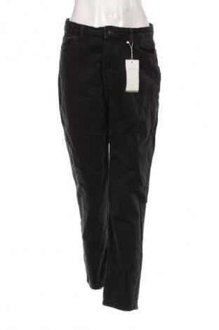 Damskie jeansy Bershka, Rozmiar M, Kolor Czarny, Cena 78,99 zł