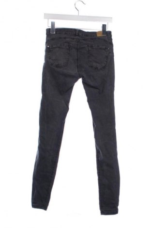 Damen Jeans Bershka, Größe S, Farbe Grau, Preis 14,74 €