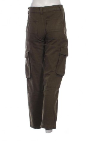 Női farmernadrág Bershka, Méret S, Szín Zöld, Ár 9 917 Ft