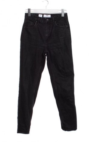 Női farmernadrág Bershka, Méret XS, Szín Szürke, Ár 6 103 Ft