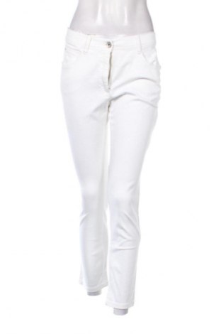 Női farmernadrág Brax, Méret M, Szín Fehér, Ár 15 702 Ft