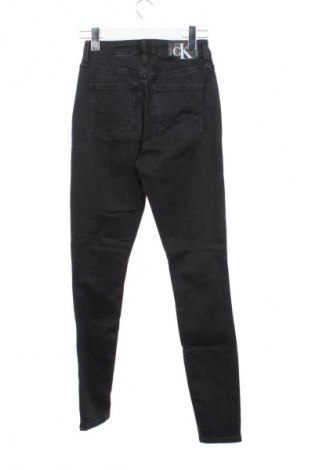 Dámske džínsy  Calvin Klein Jeans, Veľkosť M, Farba Čierna, Cena  40,95 €