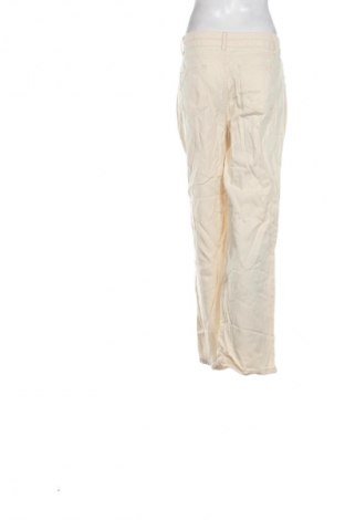 Дамски дънки DAZY, Размер XL, Цвят Бежов, Цена 12,78 €